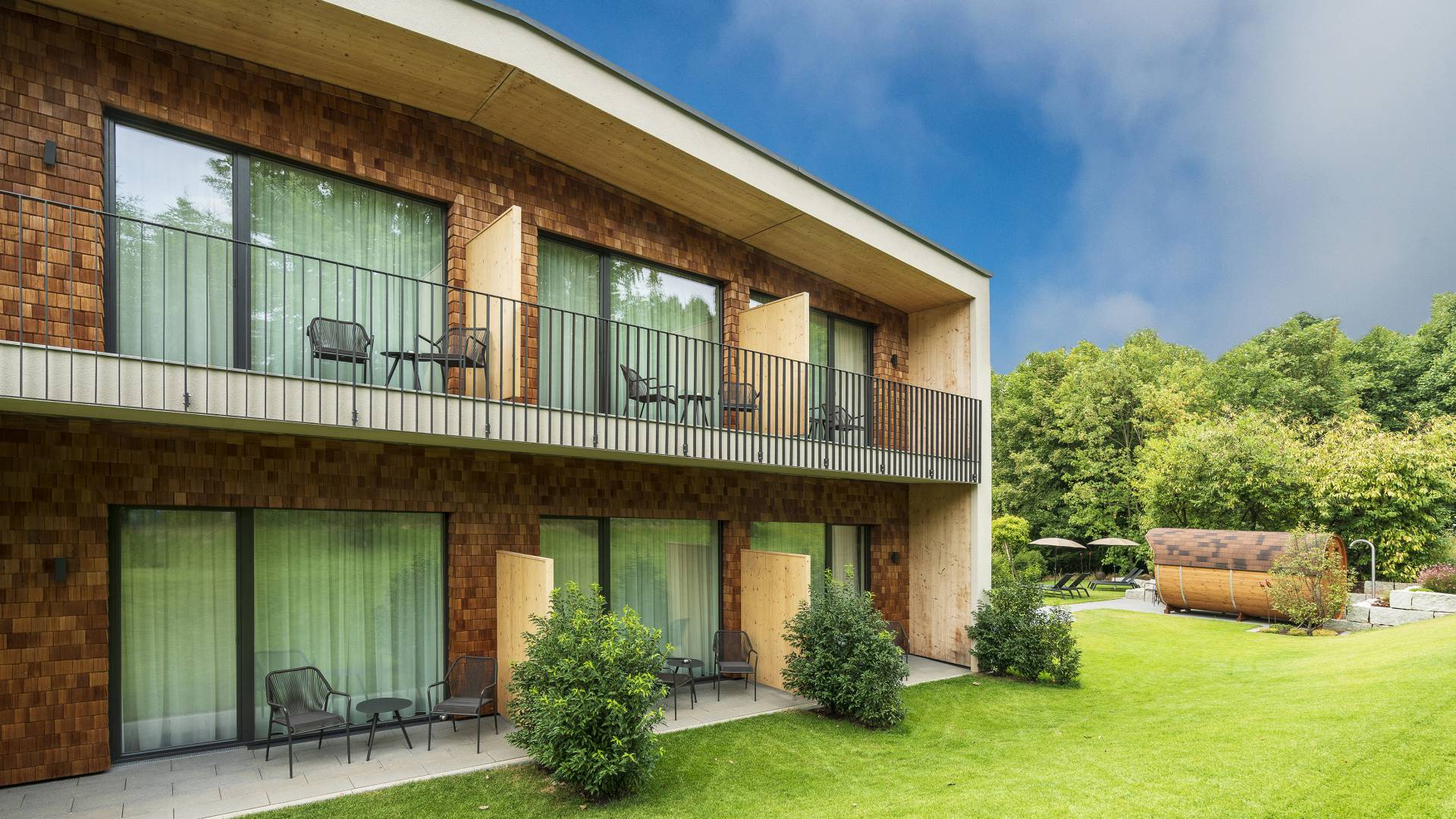 Moderne Balkone im Weinhotel Pfeffer & Salz